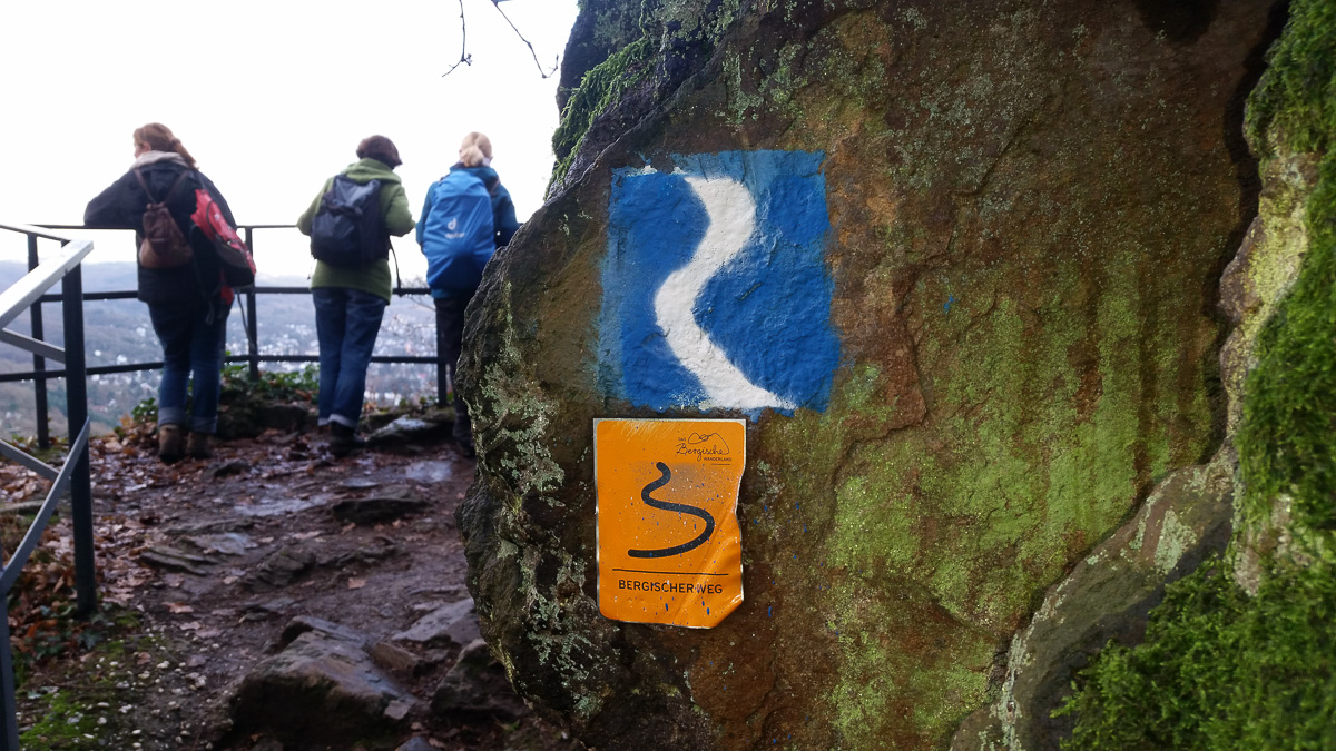 Bergischer Weg - Ende am Drachenfels